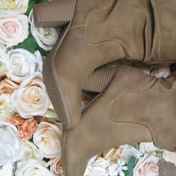 NIB XOXO Tan slouchy boots - Picture 4 of 10